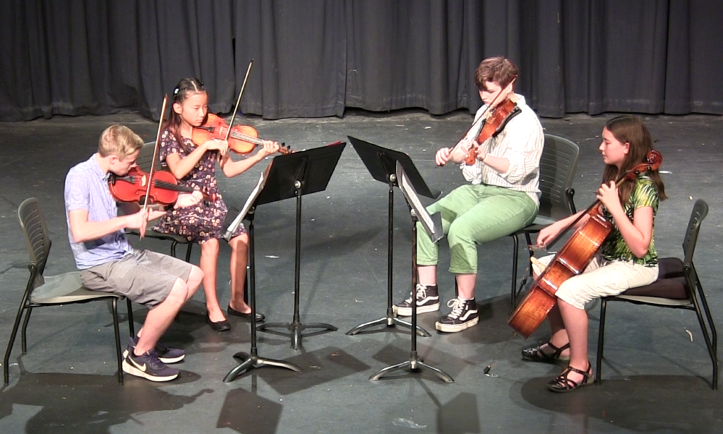 Green Group Playing